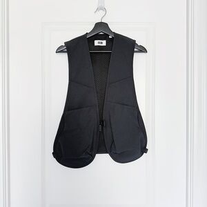 Christophe Lemaire X Uniqlo U Utility Vest in Dark Gray Size Large